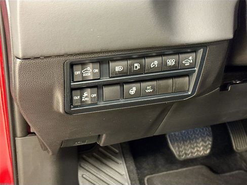 Used 2025 Toyota Tundra Platinum image 10