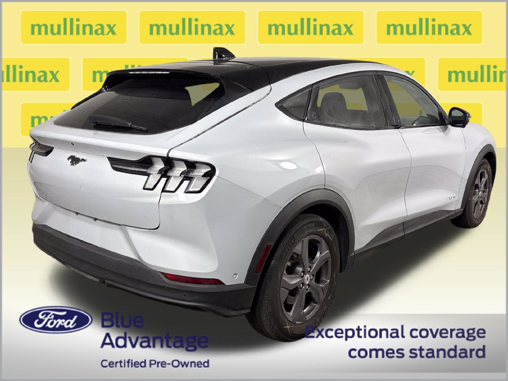 Used 2023 Ford Mustang Mach-E Select RWD image 3