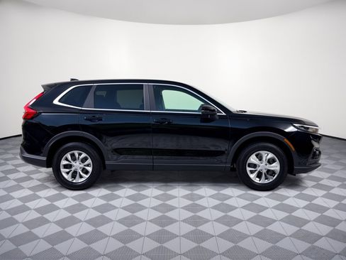 Used 2025 Honda CR-V LX image 8