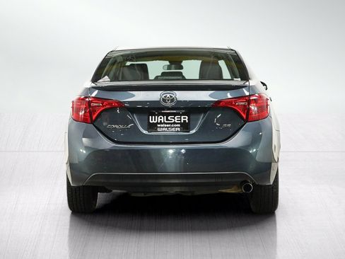 Used 2017 Toyota Corolla SE w/ Carpet Mat Package (TMS) FWD image 4