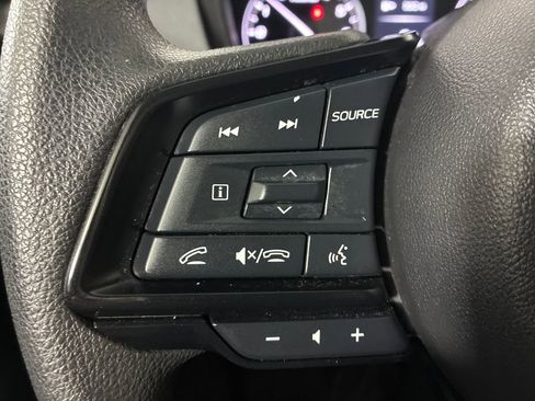 Used 2024 Subaru Crosstrek 2.0i Premium image 11