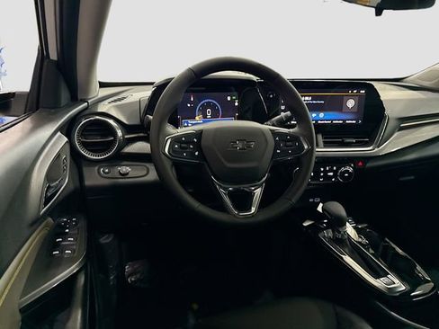 New 2026 Chevrolet Trax ACTIV w/ Sunroof Package image 23
