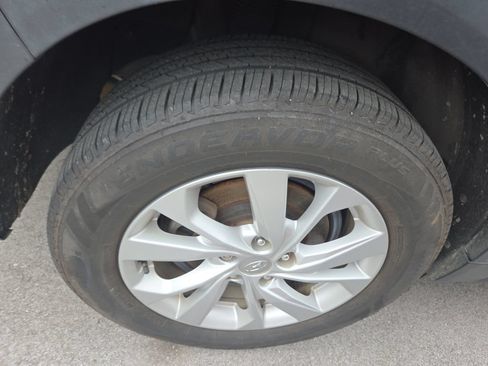 Used 2019 Hyundai Tucson Value FWD image 8