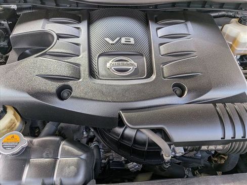 Used 2021 Nissan Armada SL w/ Captain's Chairs Package AWD/4WD image 23