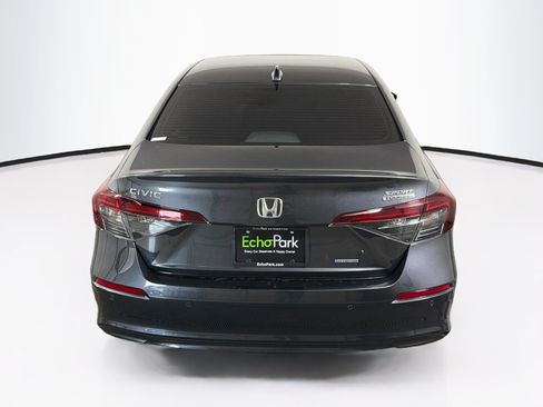 Used 2025 Honda Civic Sport image 7