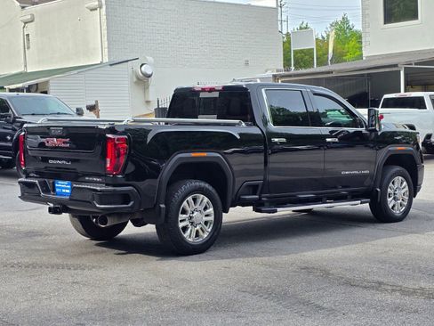Used 2023 GMC Sierra 2500 Denali w/ Technology Package AWD/4WD image 8