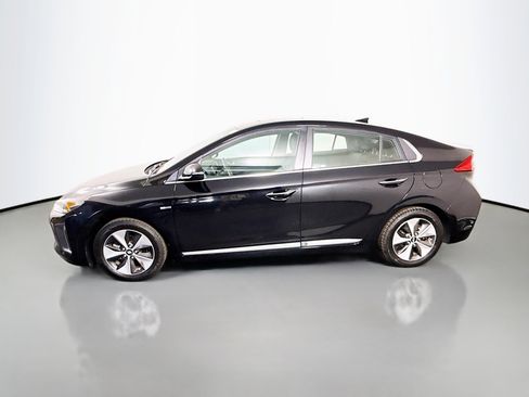 Used 2019 Hyundai Ioniq Limited image 6