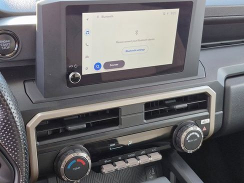 Used 2025 Toyota Tacoma SR image 14