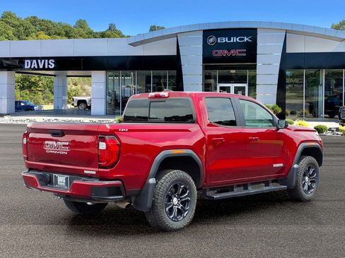 Used 2023 GMC Canyon Elevation w/ Elevation Premium Package AWD/4WD image 6