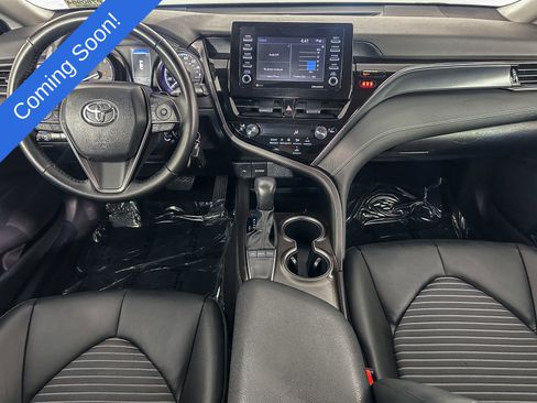 Used 2023 Toyota Camry SE image 13