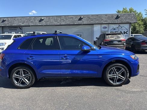 Used 2022 Audi Q5 e Premium Plus w/ Premium Plus Package AWD/4WD image 8