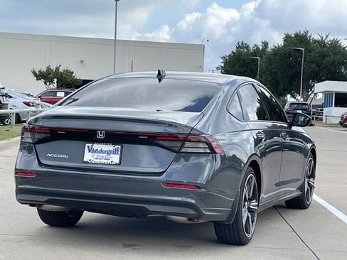 Used 2026 Honda Accord SE image 4