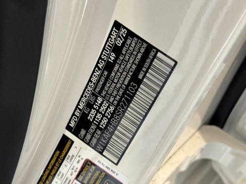 New 2025 Mercedes-Benz C 300 4MATIC Sedan image 36