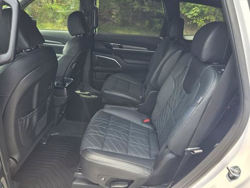 Used 2023 Kia Telluride SX Prestige X-Pro AWD/4WD image 11