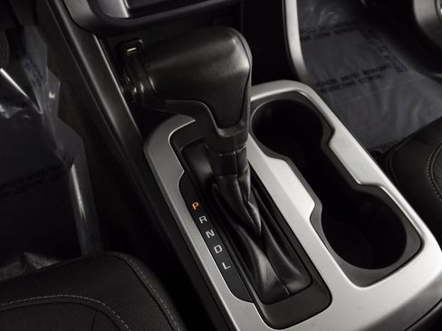 Used 2018 Chevrolet Colorado LT image 13