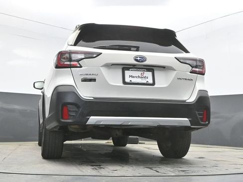 Used 2020 Subaru Outback Limited AWD/4WD image 33