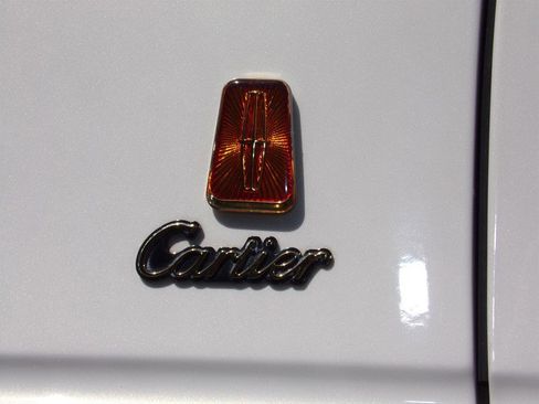 Used 2001 Lincoln Town Car Cartier RWD image 16