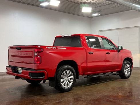 Used 2023 Chevrolet Silverado 1500 Custom AWD/4WD image 24