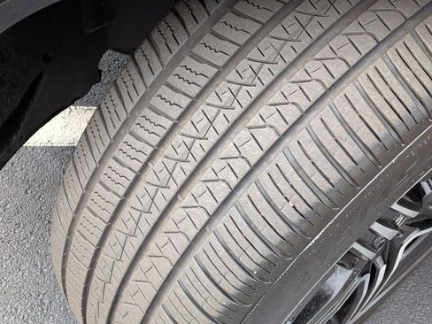 Certified 2025 Mercedes-Benz GLE 350 4MATIC image 12