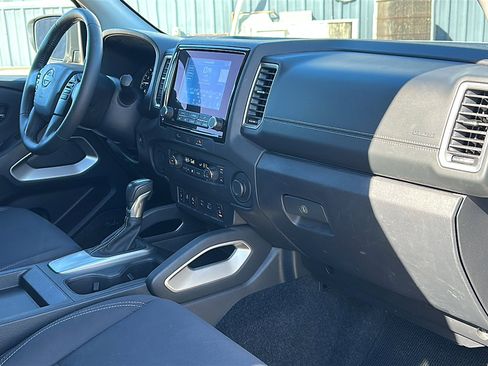 Certified 2024 Nissan Frontier SV w/ SV Convenience Package image 22