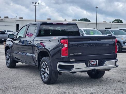 Used 2023 Chevrolet Silverado 1500 LT AWD/4WD image 5