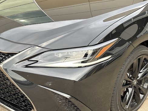 Used 2024 Lexus ES 350 F Sport w/ Accessory Package (Z1) FWD image 6
