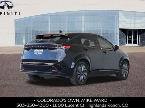 Used 2023 Nissan Ariya AWD image 6