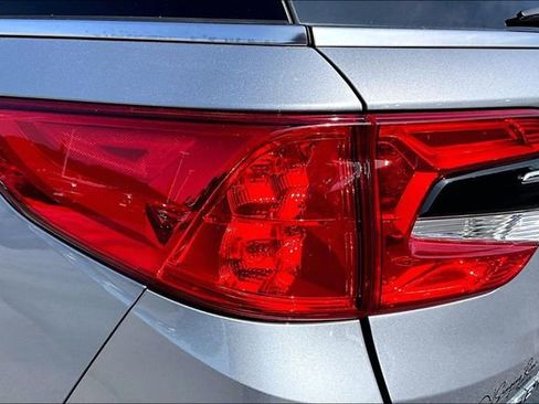 Used 2023 Honda Odyssey Elite image 20
