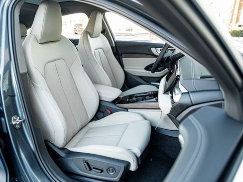 New 2025 Audi A5 2.0T Prestige image 25