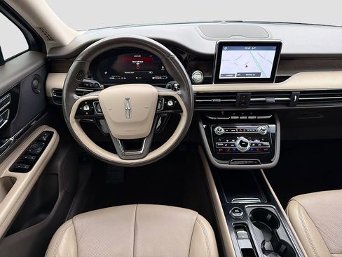 Used 2020 Lincoln Corsair Reserve w/ Equipment Group 201A image 23