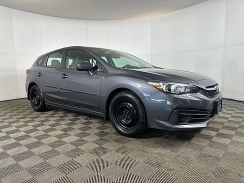 Used 2022 Subaru Impreza 2.0i image 2