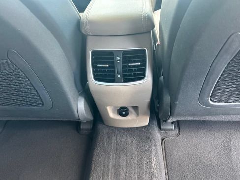 Used 2021 Hyundai Tucson Limited FWD image 28