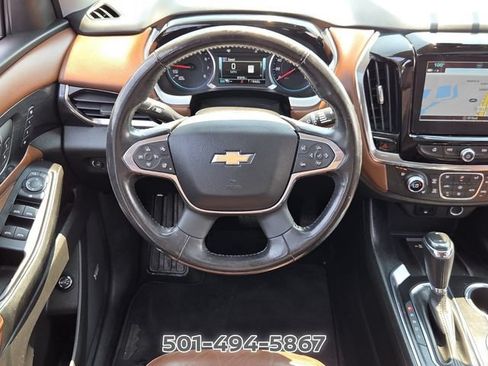 Used 2018 Chevrolet Traverse High Country AWD/4WD image 15