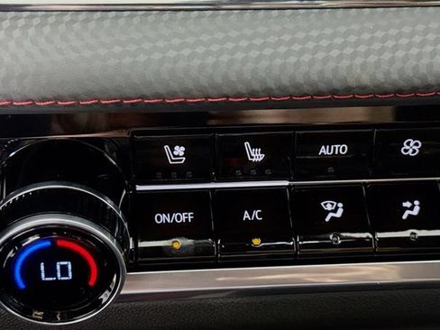 New 2026 Chevrolet Equinox RS w/ Convenience Package III FWD image 21