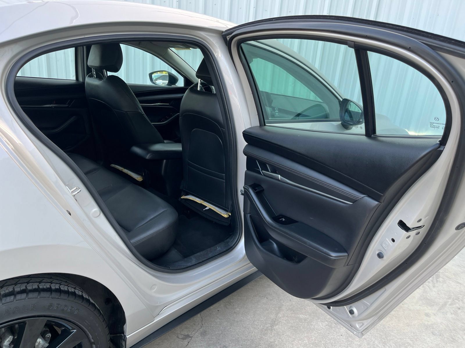 Used 2024 MAZDA MAZDA3 s FWD image 15