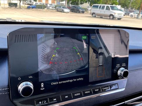 Used 2024 Mitsubishi Outlander SE FWD image 27