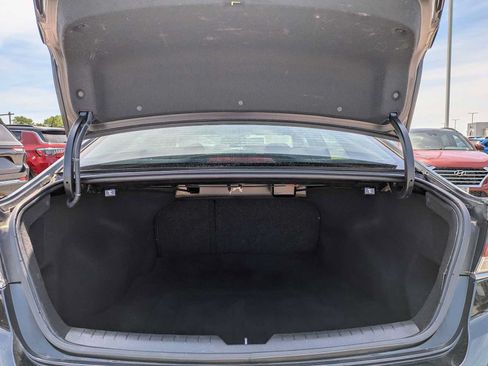 Used 2018 Hyundai Sonata Limited FWD image 33