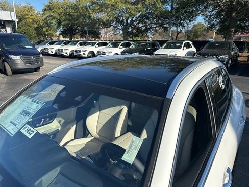 New 2026 Mercedes-Benz GLC 300 4MATIC image 11