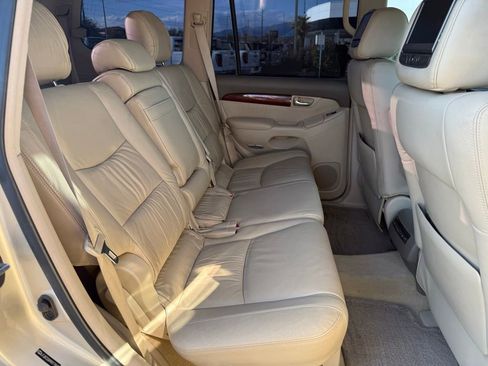 Used 2009 Lexus GX 470 AWD/4WD image 24