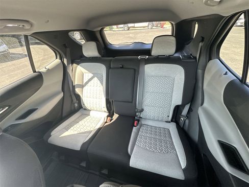 Certified 2024 Chevrolet Equinox LS w/ LS Convenience Package image 23