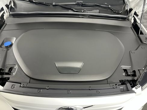 Used 2024 Volvo C40 P8 Recharge Plus w/ Climate Package image 35