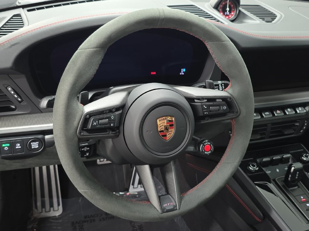 Certified 2025 Porsche 911 Carrera 4 GTS AWD/4WD image 13