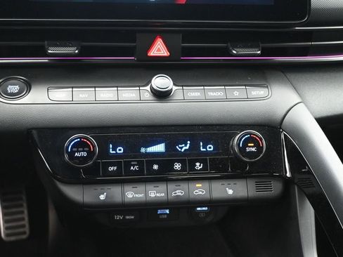 Used 2022 Hyundai Elantra N FWD image 18