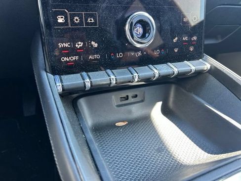 Used 2026 GMC Terrain Elevation w/ Elevation Premium Package AWD/4WD image 26