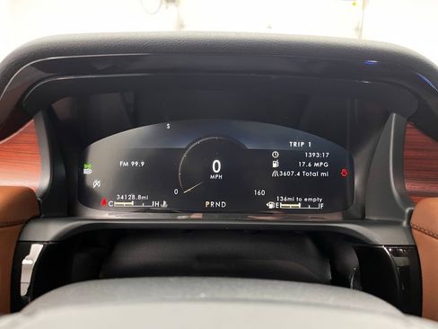 Used 2023 Lincoln Aviator Reserve w/ Equipment Group 201A AWD/4WD image 23