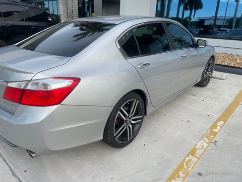 Used 2014 Honda Accord Sport image 8