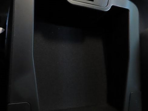 Used 2023 Chevrolet Silverado 1500 LT image 29