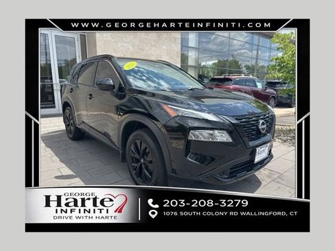 Used 2023 Nissan Rogue SV w/ SV Premium B Package AWD/4WD image 1