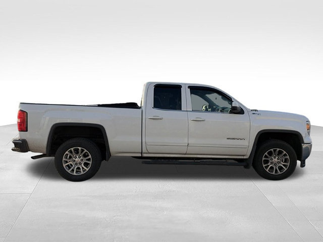 Used 2015 GMC Sierra 1500 SLE w/ SLE Value Package AWD/4WD image 8