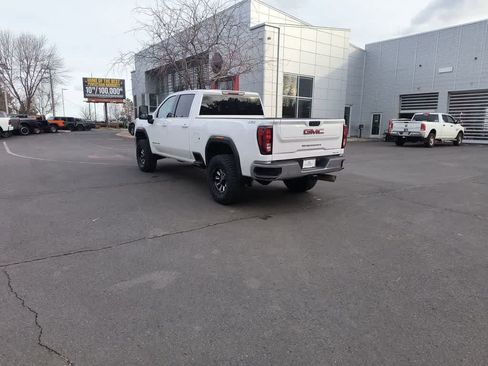 Used 2023 GMC Sierra 3500 SLE image 4